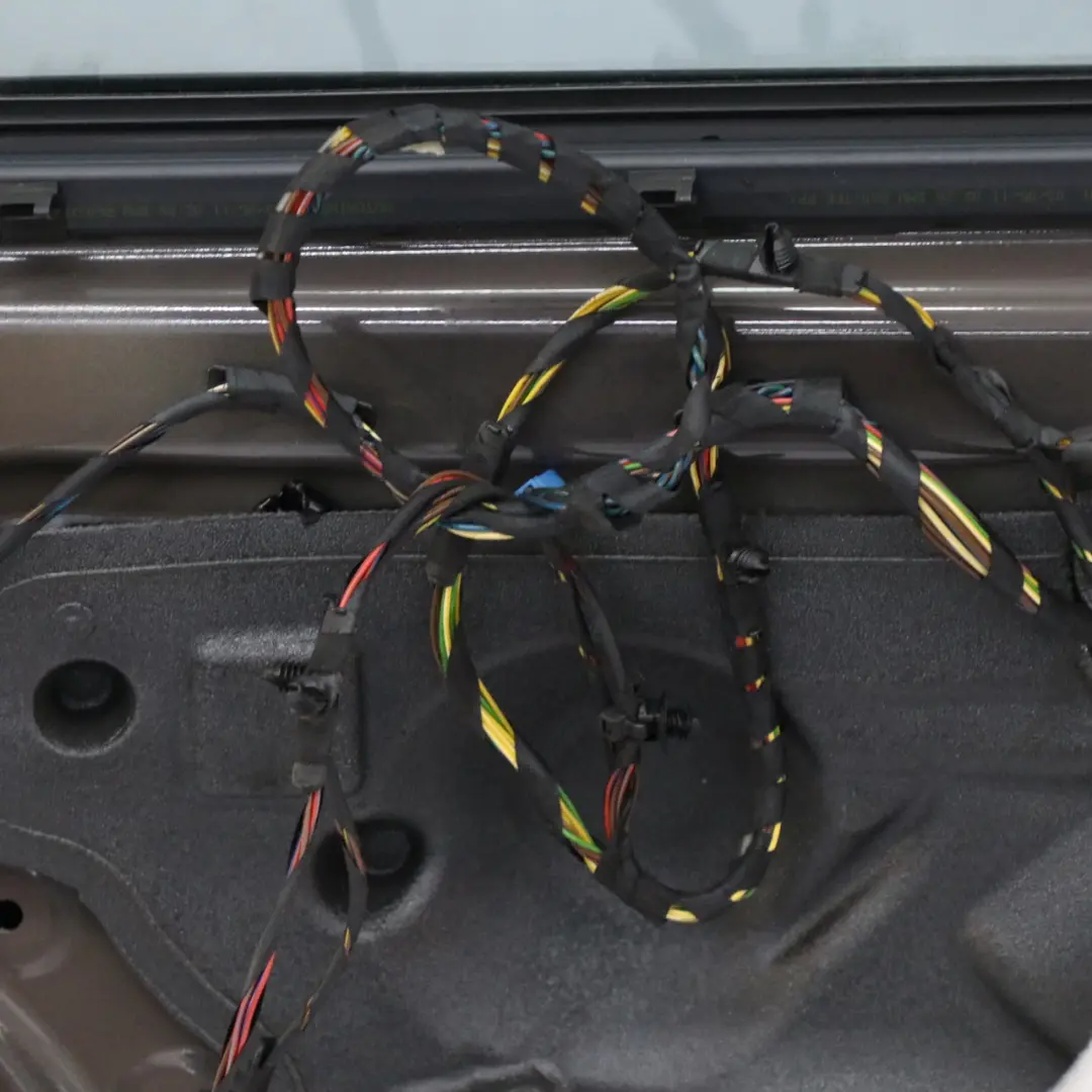 Tür hinten Mini Countryman R60 Links Verkleidung Light Coffee - B19 für mit Teilenummer 9805929 Tür hinten Mini Countryman R60 Links Verkleidung Light Coffee - B19 - SKU 9805929-LCF - Teilenummer 9805929