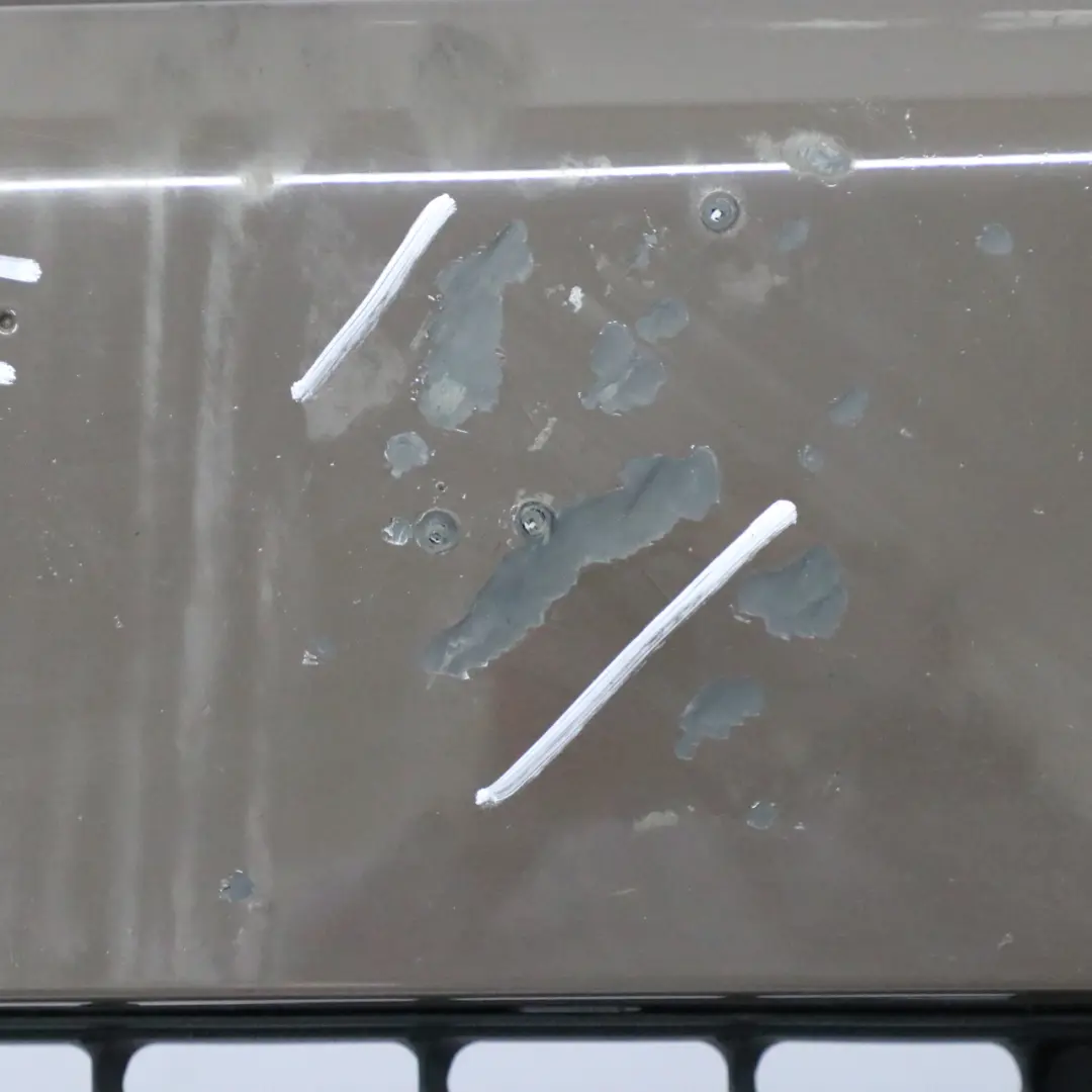 Pannello di rivestimento paraurti anteriore Light Coffee - B19 per Mini R60 R61 con numero di parte 9806063 Mini R60 R61 Pannello di rivestimento paraurti anteriore Light Coffee - B19 - SKU 9806063-LCF - Numero di parte 9806063