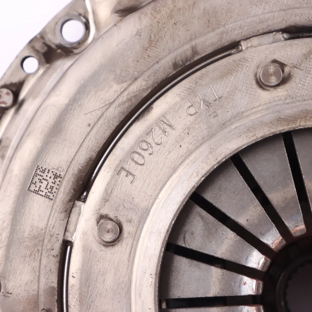 Clutch Kit Mercedes Sprinter W907 W910 Pressure Plate Disc A0232500201 to with Part number A0002501000 Clutch Kit Mercedes Sprinter W907 W910 Pressure Plate Disc A0232500201 - SKU A0002501000 - Part number A0002501000