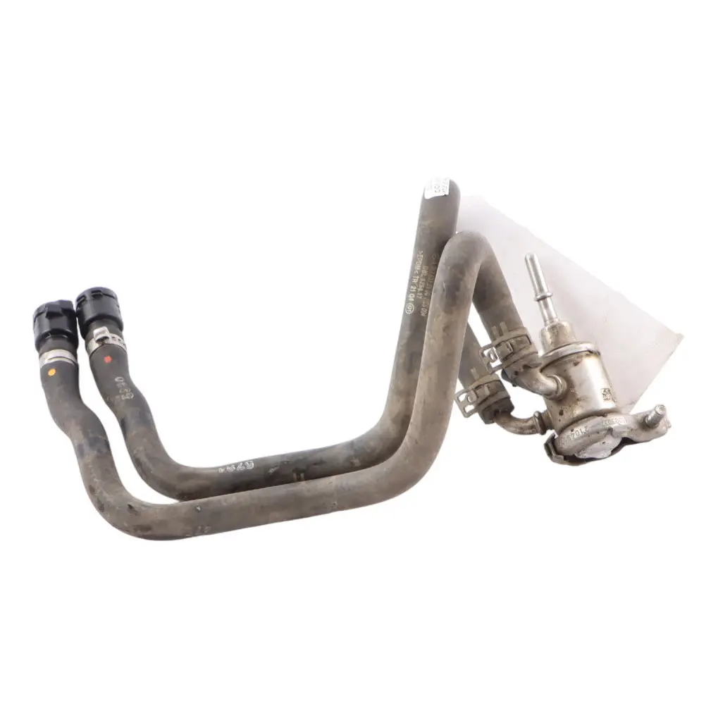 Iniettore AdBlue Mercedes W907 Diesel OM654 Tubo flessibile additivo per con numero di parte A0004905300 Iniettore AdBlue Mercedes W907 Diesel OM654 Tubo flessibile additivo - SKU A0004905300 - Numero di parte A0004905300
