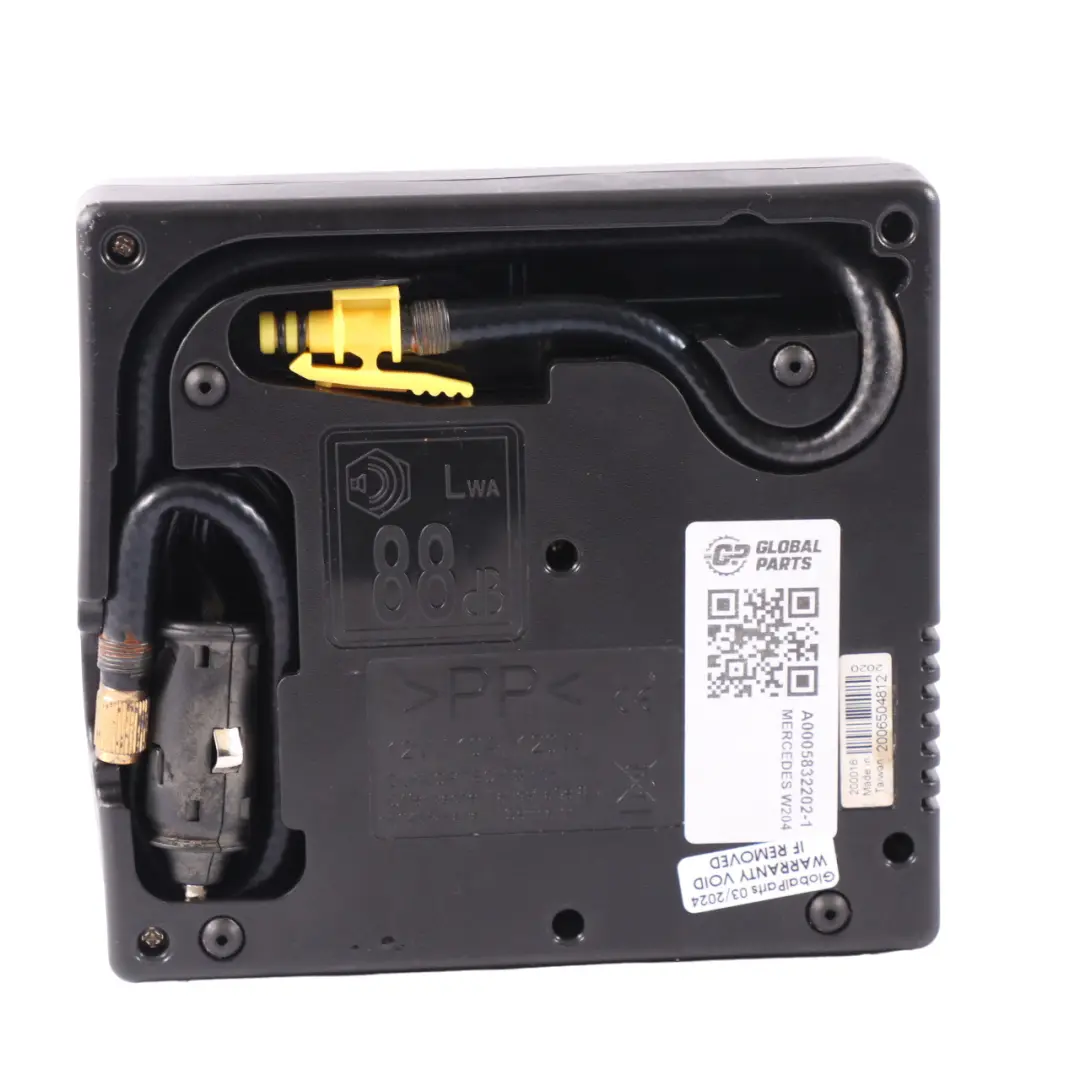 Compresseur d'air pneus Mercedes W169 W246 Pompe gonflage pneus pour à propos du numéro de pièce A0005832202 Compresseur d'air pneus Mercedes W169 W246 Pompe gonflage pneus - SKU A0005832202-1 - Numéro de pièce A0005832202