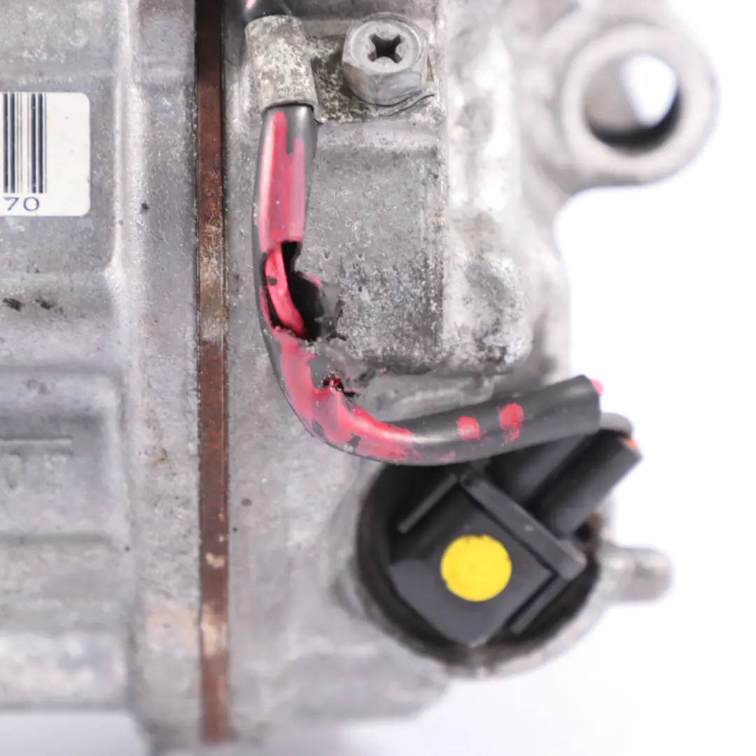 condizionata Mercedes W213 OM654 Diesel A/C Pump per Compressore aria con numero di parte A0008301301 Compressore aria condizionata Mercedes W213 OM654 Diesel A/C Pump - SKU A0008301301-1 - Numero di parte A0008301301