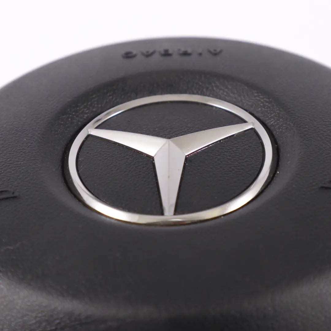 Módulo de Aire Lado del Conductor para Mercedes W176 Volante con número de pieza A0008601000 Mercedes W176 Volante Módulo de Aire Lado del Conductor - SKU A0008601000 - Número de pieza A0008601000