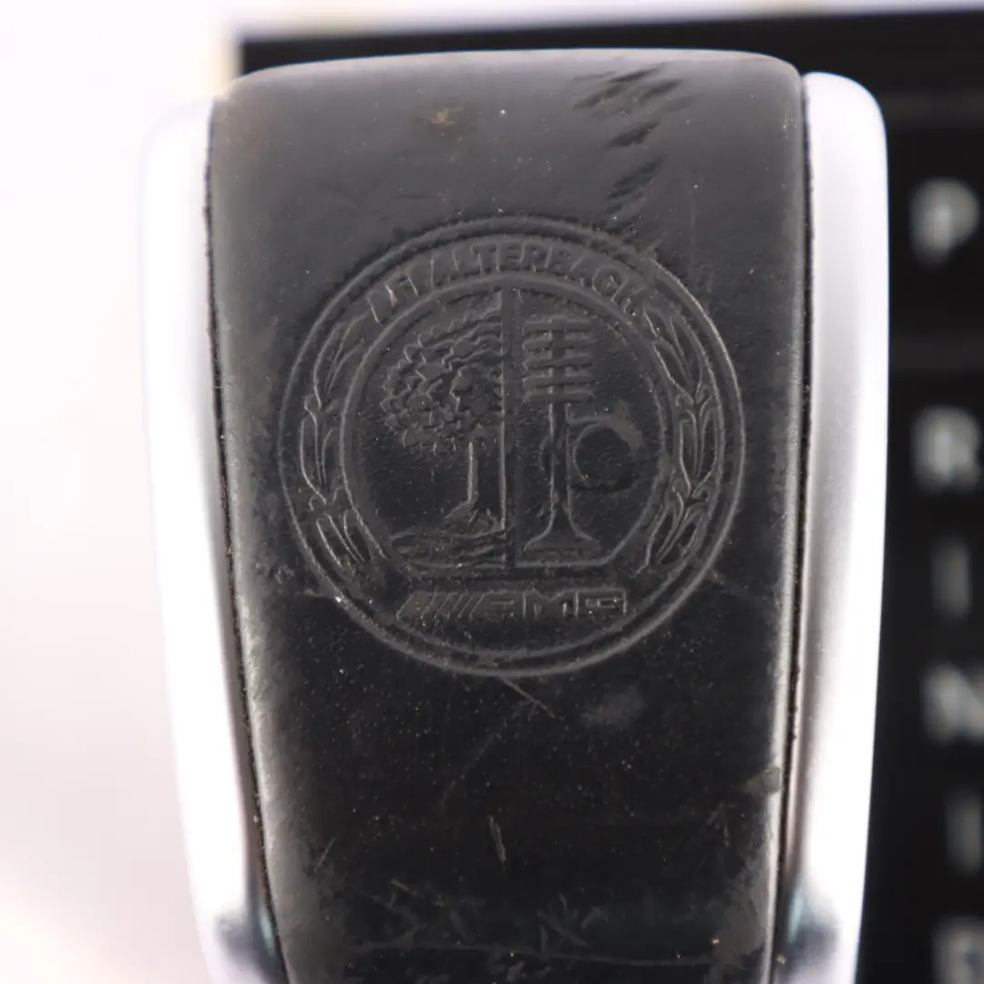 Selector Gearshift Switch Shifter Automatic to Mercedes W212 Gear with Part number A0009001606 Mercedes W212 Gear Selector Gearshift Switch Shifter Automatic - SKU A0009001606 - Part number A0009001606