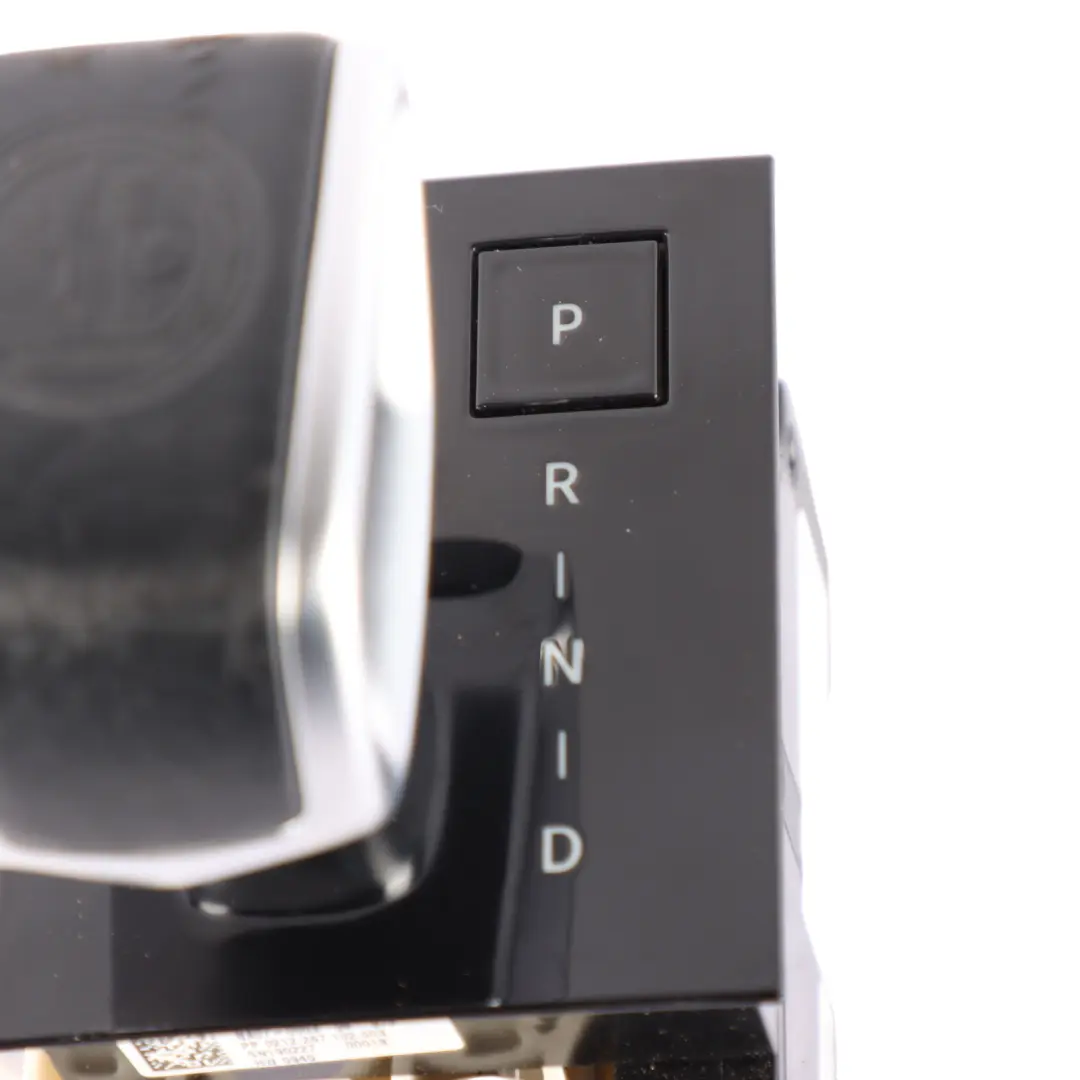 Selector Gearshift Switch Shifter Automatic to Mercedes W212 Gear with Part number A0009001606 Mercedes W212 Gear Selector Gearshift Switch Shifter Automatic - SKU A0009001606 - Part number A0009001606