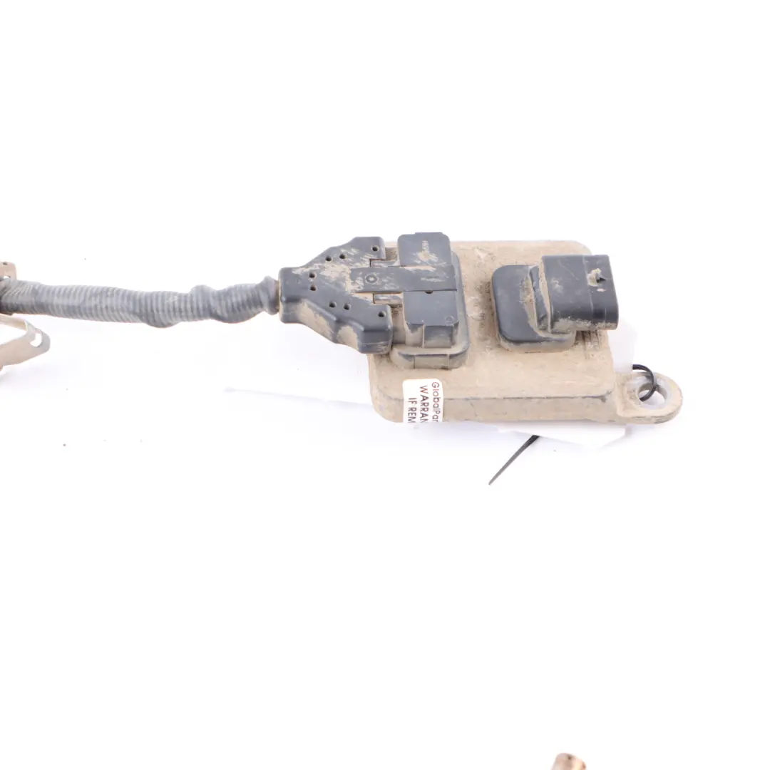 OM651 Sensore NOX Sonda Lambda Ossigeno per Mercedes W205 W447 W906 con numero di parte A0009050208 Mercedes W205 W447 W906 OM651 Sensore NOX Sonda Lambda Ossigeno - SKU A0009050208 - Numero di parte A0009050208