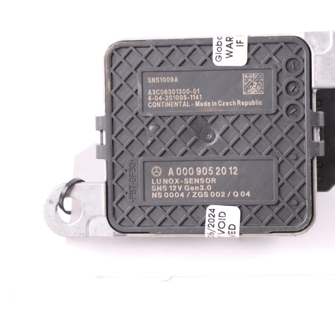 NOX Sensor Mercedes C117 W247 OM654 Lambda Oxygen Probe to with Part number A0009052012 NOX Sensor Mercedes C117 W247 OM654 Lambda Oxygen Probe - SKU A0009052012 - Part number A0009052012