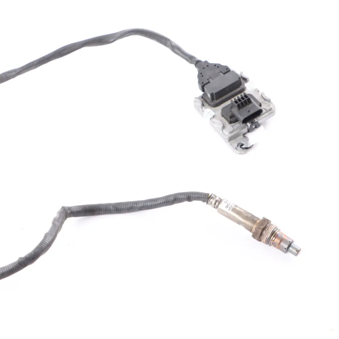 NOX Sensor Mercedes C117 W247 OM654 Lambda Oxygen Probe to with Part number A0009052012 NOX Sensor Mercedes C117 W247 OM654 Lambda Oxygen Probe - SKU A0009052012 - Part number A0009052012