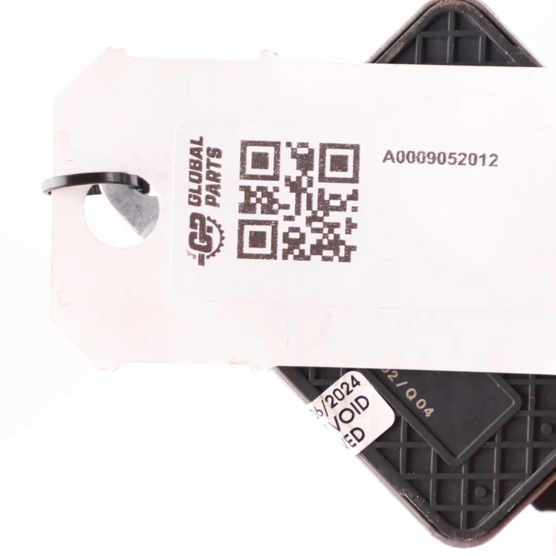 OM654 Sonda Lambda Czujnik NOX do Mercedes C117 W247 o numerze A0009052012 Mercedes C117 W247 OM654 Sonda Lambda Czujnik NOX - SKU A0009052012 - Numer Części A0009052012