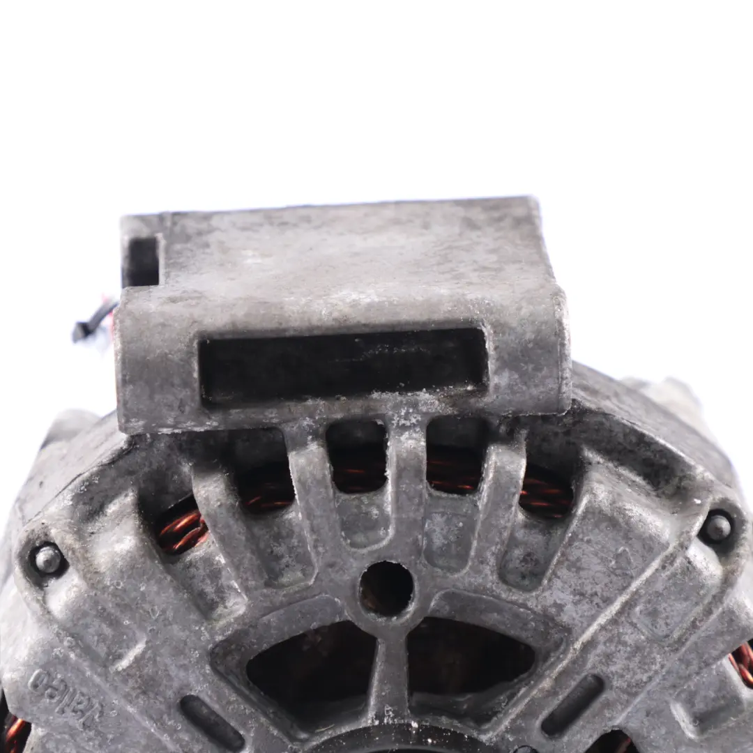  Alternateur Générateur Mercedes W207 W212 W906 Moteur Diesel 200A 14V LRA03818 - SKU A0009062822-1 - Numéro de pièce A0009062822