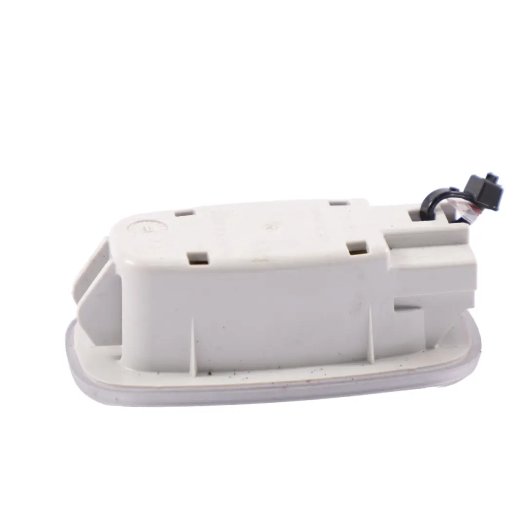 Mercedes C118 Carte de porte Lampe d'éclairage intérieur - SKU A0009065609 - Numéro de pièce A0009065609