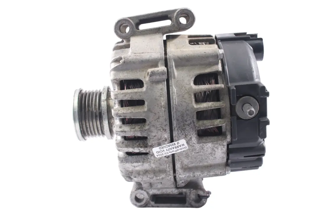  Alternatore Mercedes Sprinter W906 Vito W636 W639 Diesel 180A Valeo - SKU A0009068802-2 - Numero di parte A0009068802