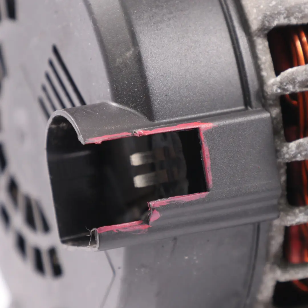 Mercedes W906 Alternator Generator Silnik Diesel 180A 14V - SKU A0009068802-3 - Numer Części A0009068802