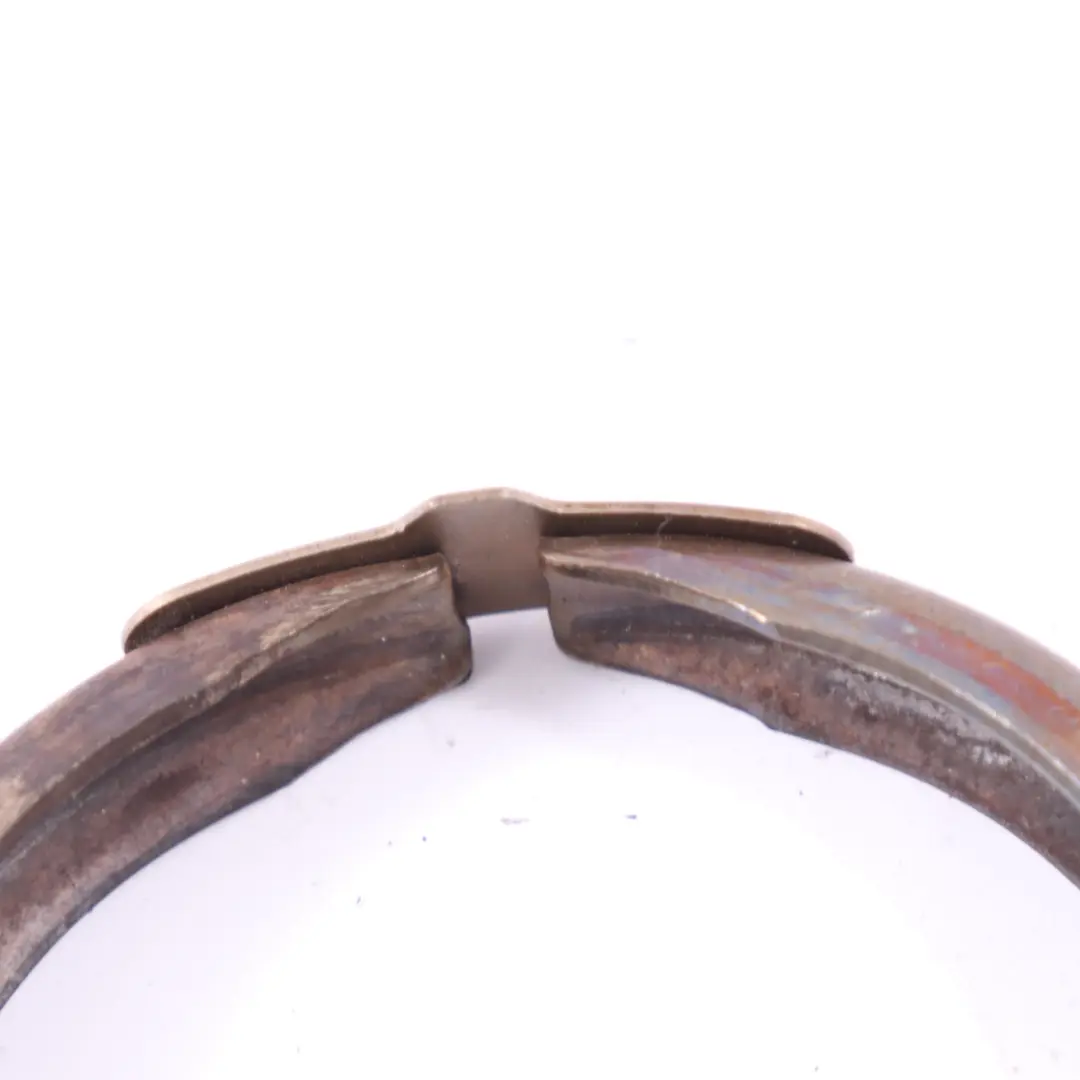 Opaska Obejma Rury Wydechowej do Mercedes W205 W212 W213 W222 W251 o numerze A0009953533 Mercedes W205 W212 W213 W222 W251 Opaska Obejma Rury Wydechowej - SKU A0009953533 - Numer Części A0009953533