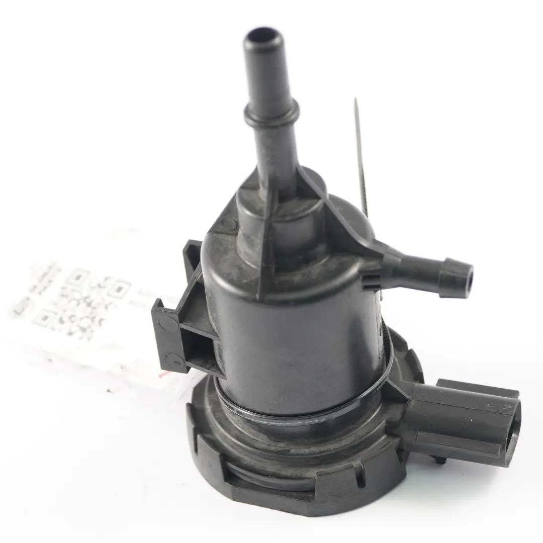  Vacuum Solenoid Mercedes W204 W212 Valve Pressure Converter AMG - SKU A0014760532-1 - Part number A0014760532