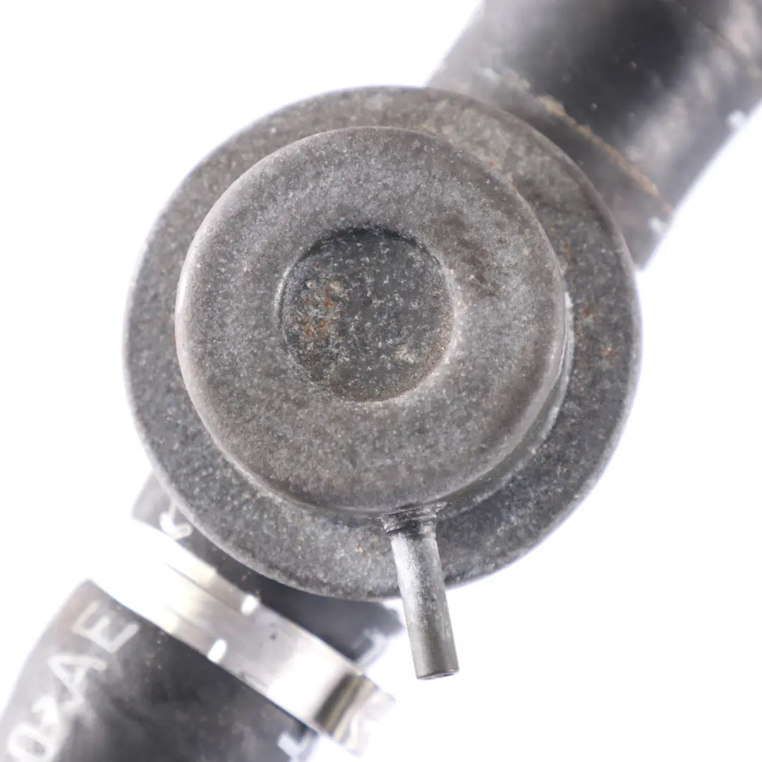 Válvula EGR Mercedes R170 W202 C203 W210 M111 Unidad gases de escape para con número de pieza A0021405560 Válvula EGR Mercedes R170 W202 C203 W210 M111 Unidad gases de escape - SKU A0021405560 - Número de pieza A0021405560