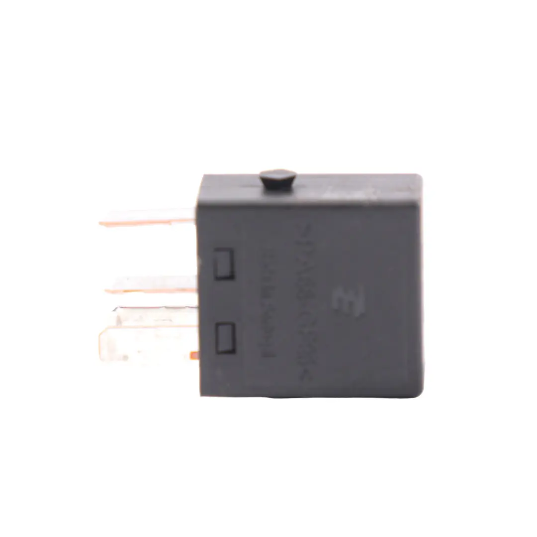 Mercedes C117 W166 W176 W222 W246 Relais Unité contrôle noir 12V 20A - SKU a0025429219 - Numéro de pièce a0025429219