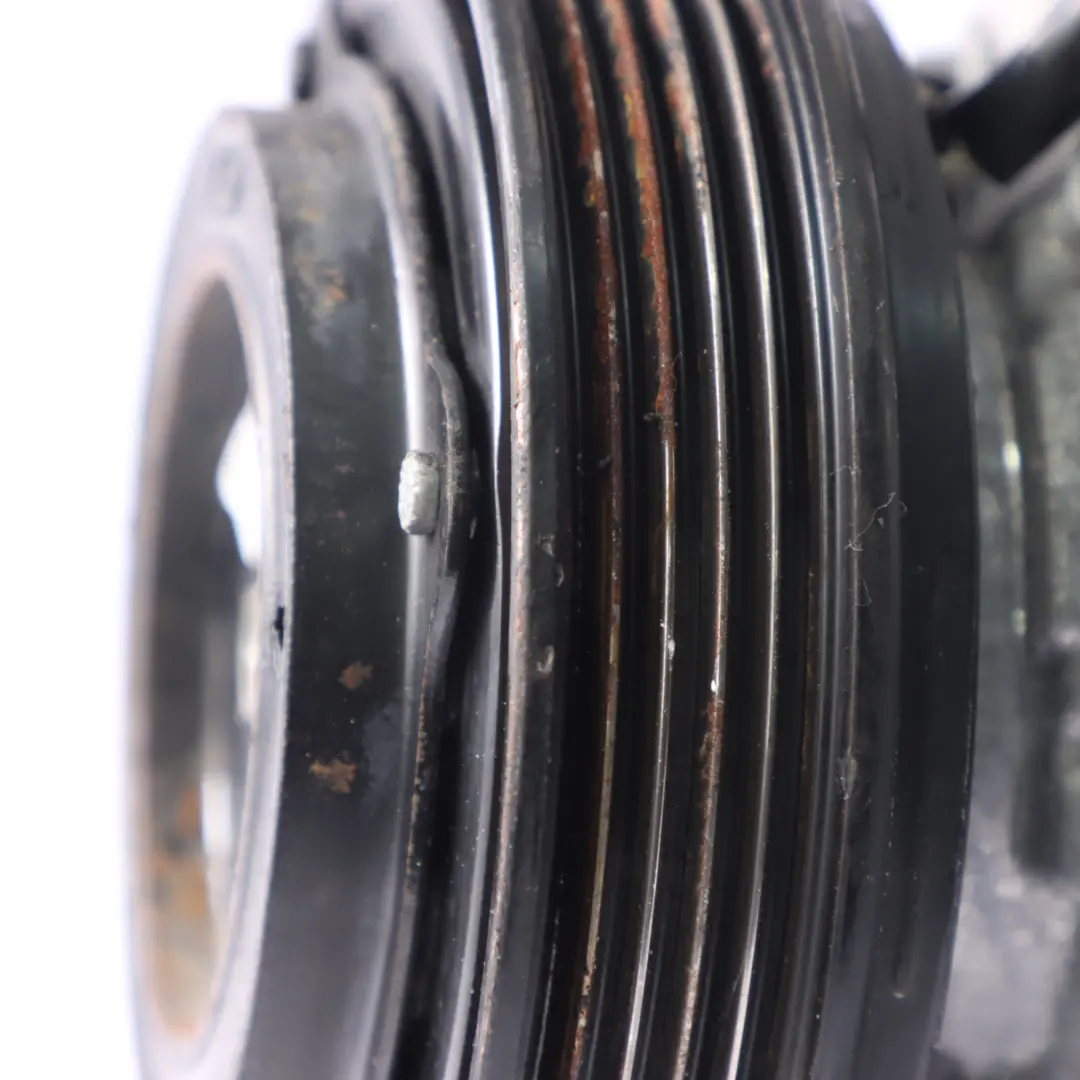 Kompresor Klimatyzacji Sprężarka do Mercedes W176 W246 C117 o numerze A0038304460 Mercedes W176 W246 C117 Kompresor Klimatyzacji Sprężarka - SKU A0038304460 - Numer Części A0038304460