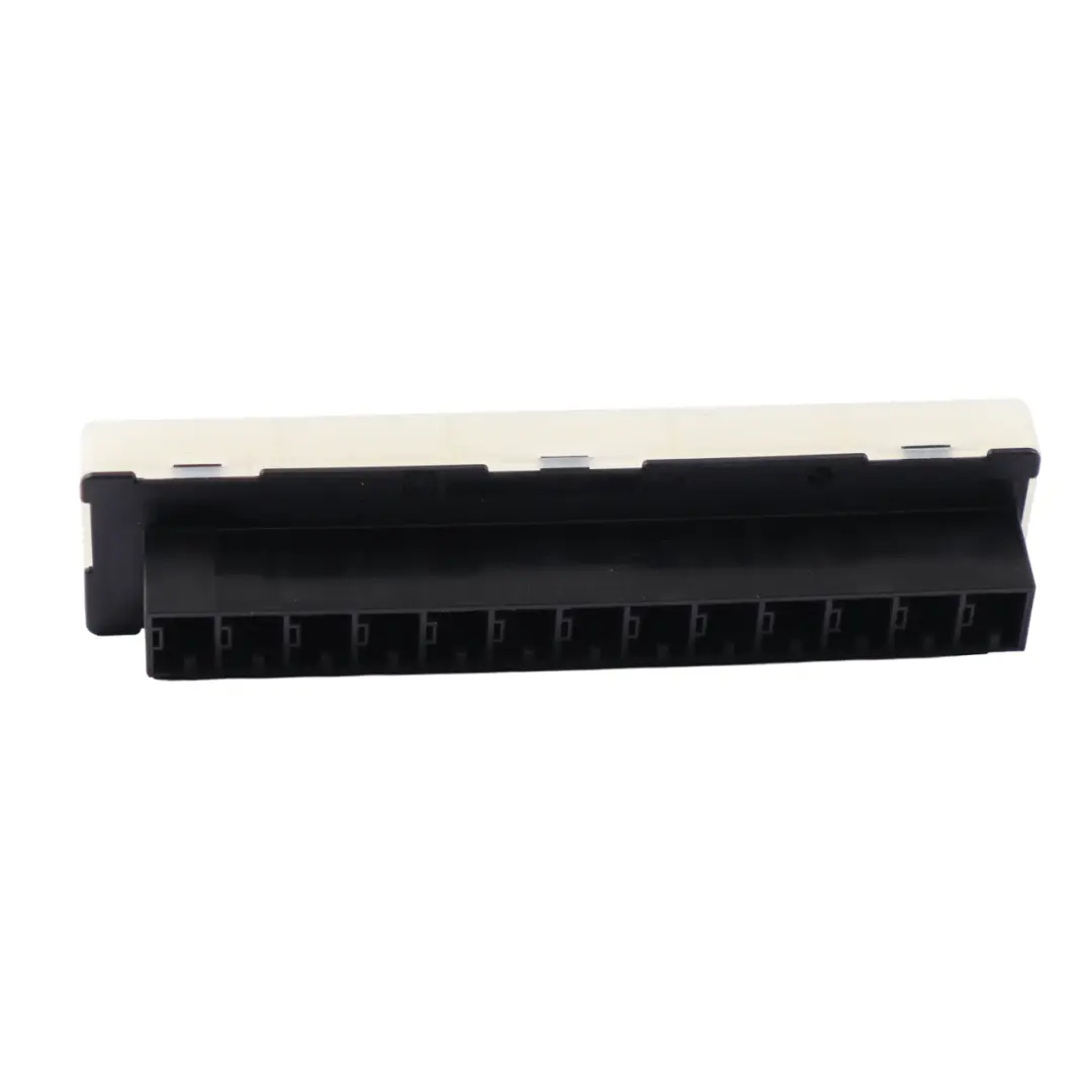 Mercedes W204 W212 W221 Power Distributor Box Conectors Socket - SKU a0045468040 - Part number A0045468040