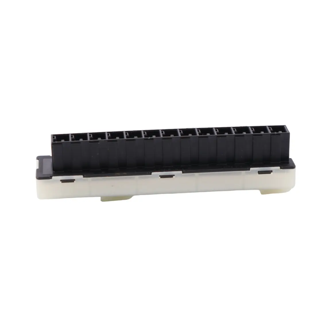 Mercedes W204 W212 W221 Power Distributor Box Conectors Socket - SKU a0045468040 - Part number A0045468040