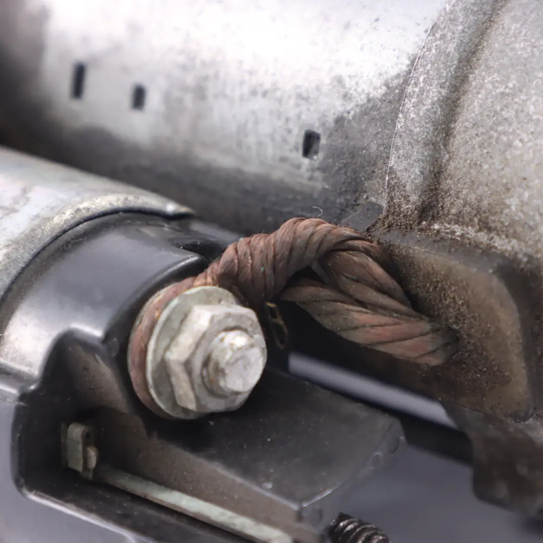 Motorino di avviamento Mercedes W204 W212 W906 OM651 Motore diesel per con numero di parte A0061514501 Motorino di avviamento Mercedes W204 W212 W906 OM651 Motore diesel - SKU A0061514501-2 - Numero di parte A0061514501