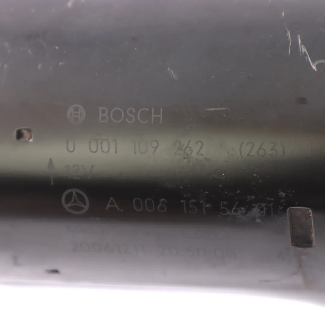 Rozrusznik Silnika 0001109262 do Mercedes ML W164 W211 W221 o numerze A0061515601 Mercedes ML W164 W211 W221 Rozrusznik Silnika 0001109262 - SKU A0061515601 - Numer Części A0061515601