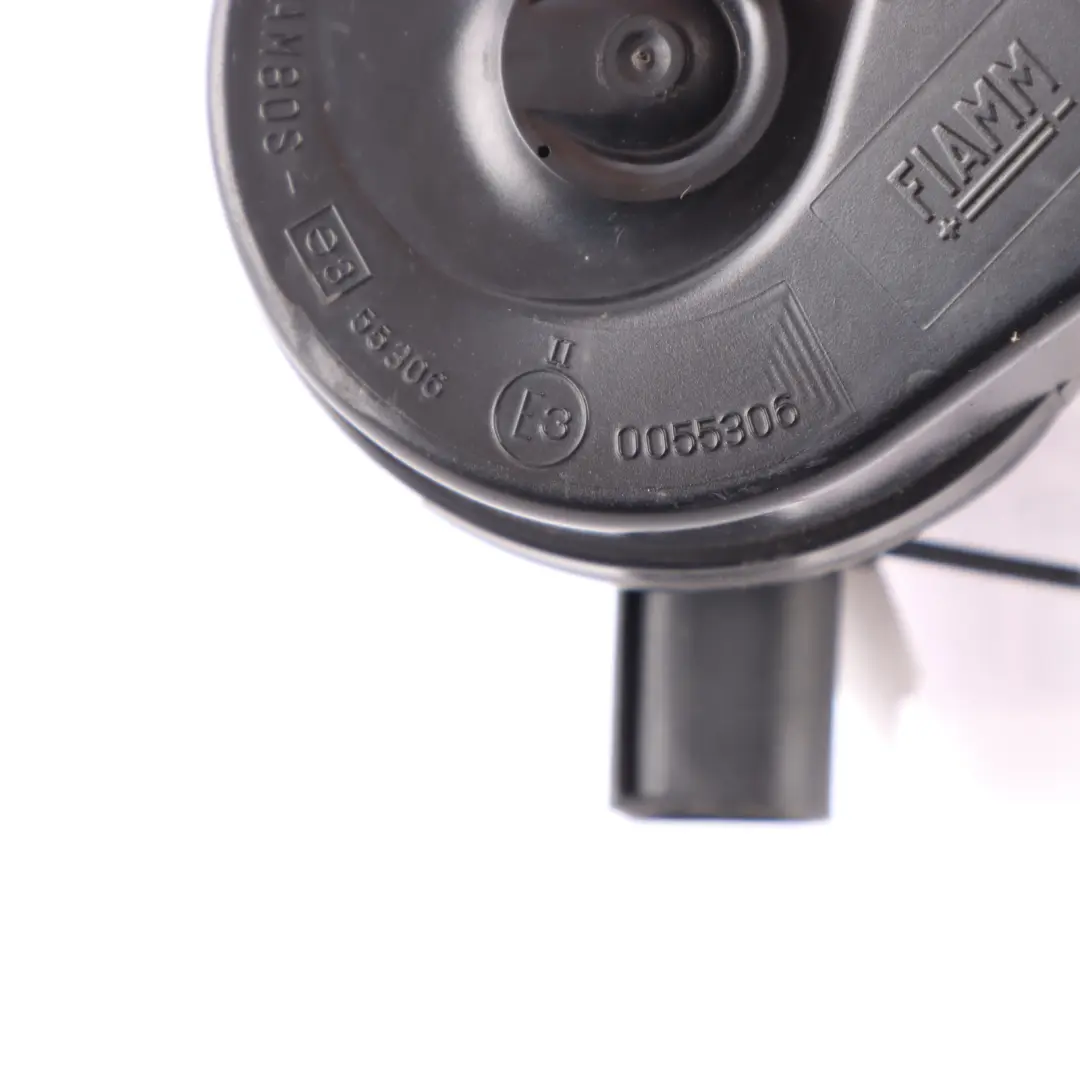 Klaxon Alarme Sirène Haute Tonalité Avant Gauche pour Mercedes R172 à propos du numéro de pièce A0065427920 Mercedes R172 Klaxon Alarme Sirène Haute Tonalité Avant Gauche - SKU A0065427920 - Numéro de pièce A0065427920