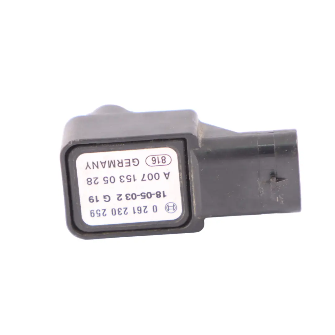 Map Sensor Mercedes W204 W205 Diesel Essence Capteur pression d'air d'admission pour à propos du numéro de pièce A0071530528 Map Sensor Mercedes W204 W205 Diesel Essence Capteur pression d'air d'admission - SKU A0071530528 - Numéro de pièce A0071530528