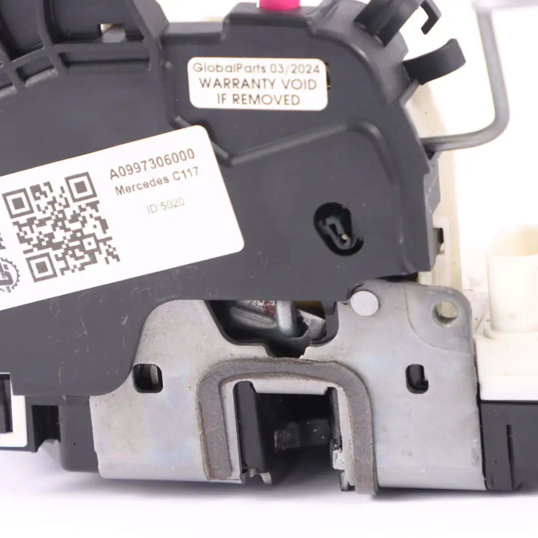 Türschloss Mercedes C117 Hintertür Rechts Schließ Mechanismus für mit Teilenummer A0997306000 Türschloss Mercedes C117 Hintertür Rechts Schließ Mechanismus - SKU A0997306000 - Teilenummer A0997306000