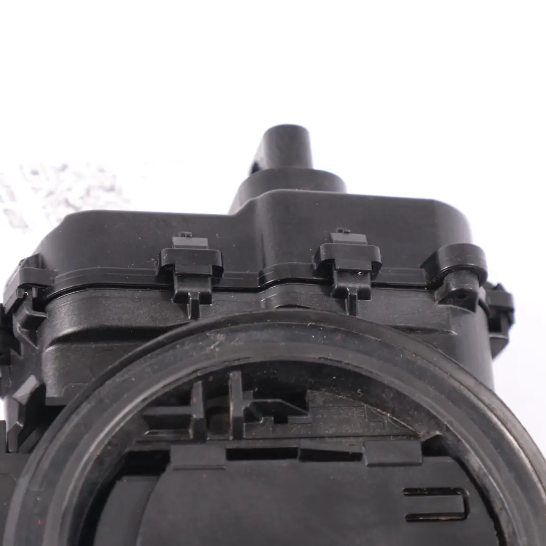 Ouverture poignée couvercle coffre Caméra recul pour Mercedes C205 à propos du numéro de pièce A0997500160 Mercedes C205 Ouverture poignée couvercle coffre Caméra recul - SKU A0997500160-2 - Numéro de pièce A0997500160