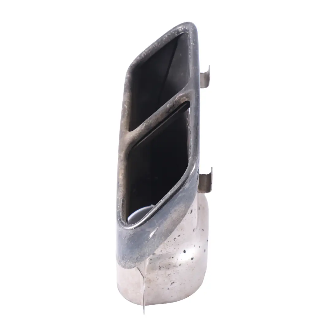 Mercedes C117 AMG M133 Pare-chocs arrière Embout de tuyau d'échappement droit - SKU A1174905200 - Numéro de pièce A1174905200