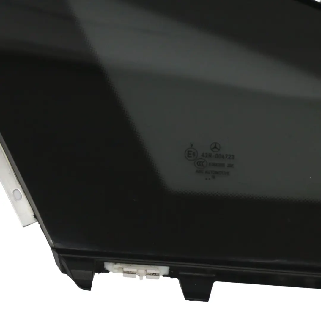 Fenster scheibe Seite hinten links Viertelver glasung für Mercedes X117 mit Teilenummer A1176700312 Mercedes X117 Fenster scheibe Seite hinten links Viertelver glasung - SKU A1176700312 - Teilenummer A1176700312