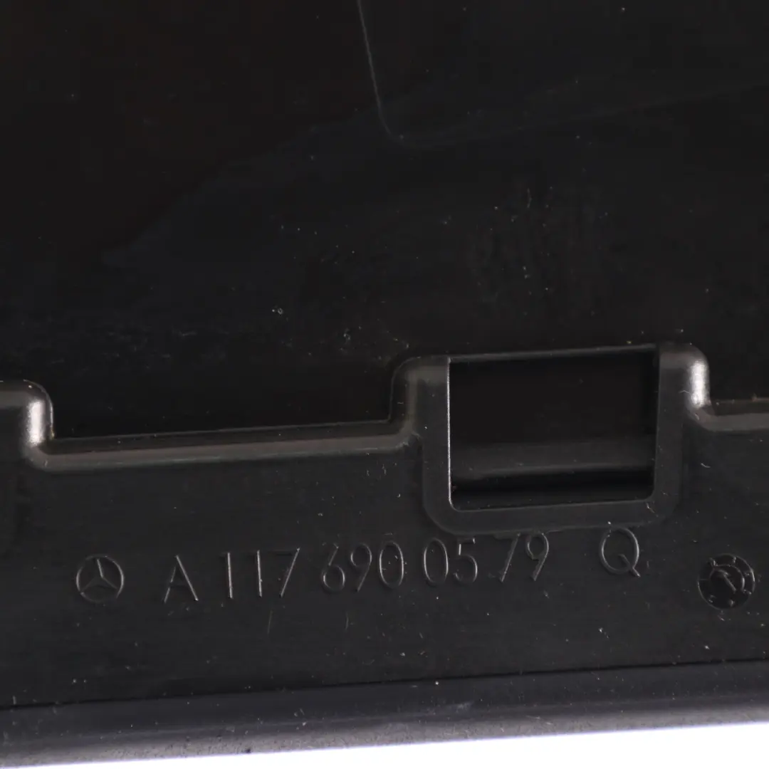 Copertura Colonna B Porta Sinistra Modanatura Finitura per Mercedes X117 con numero di parte A1176900579 Mercedes X117 Copertura Colonna B Porta Sinistra Modanatura Finitura - SKU a1176900579 - Numero di parte A1176900579