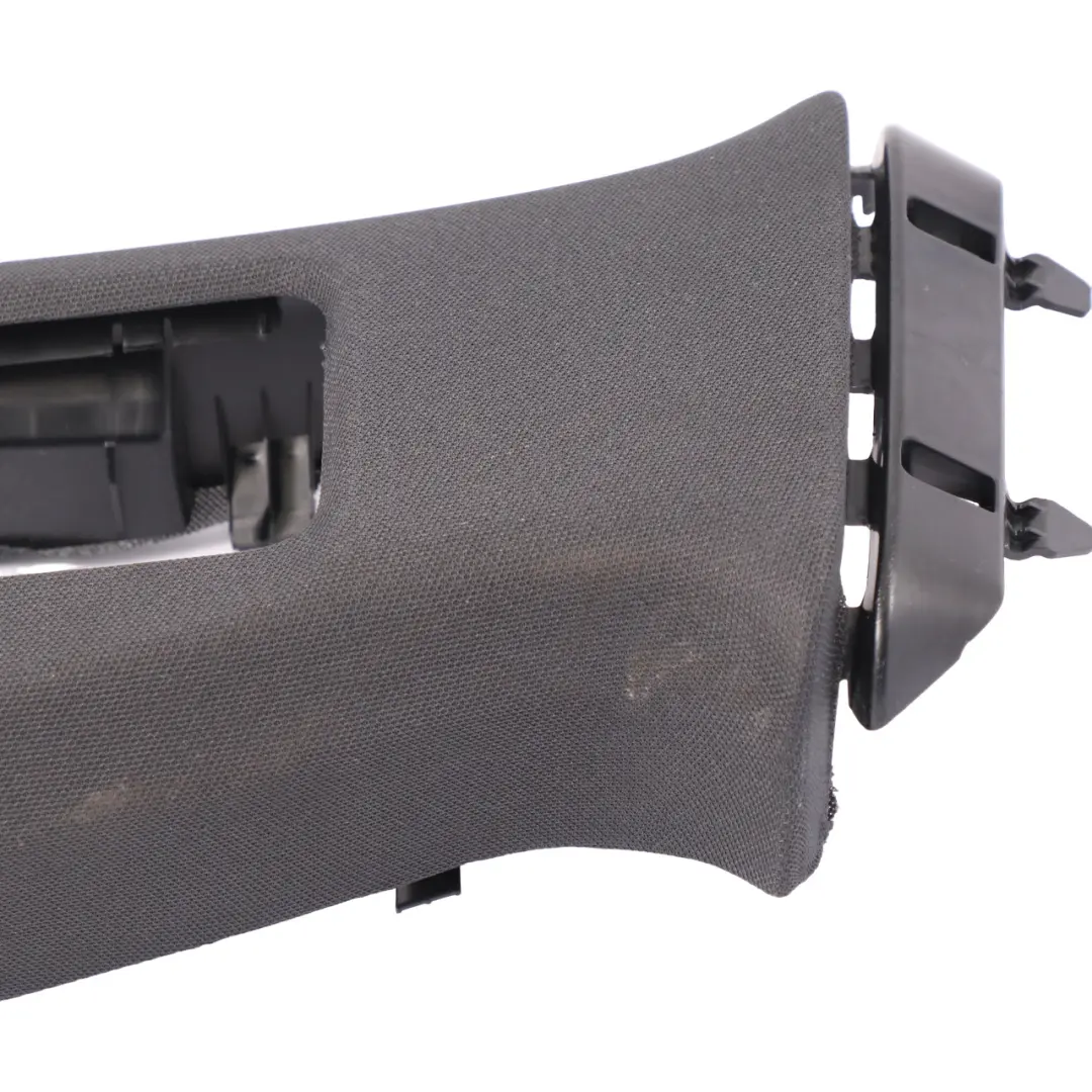 Trim B Säule Innenraum Säule Abdeckung oben links für Mercedes C117 mit Teilenummer A1176902300 Mercedes C117 Trim B Säule Innenraum Säule Abdeckung oben links - SKU a1176902300 - Teilenummer A1176902300