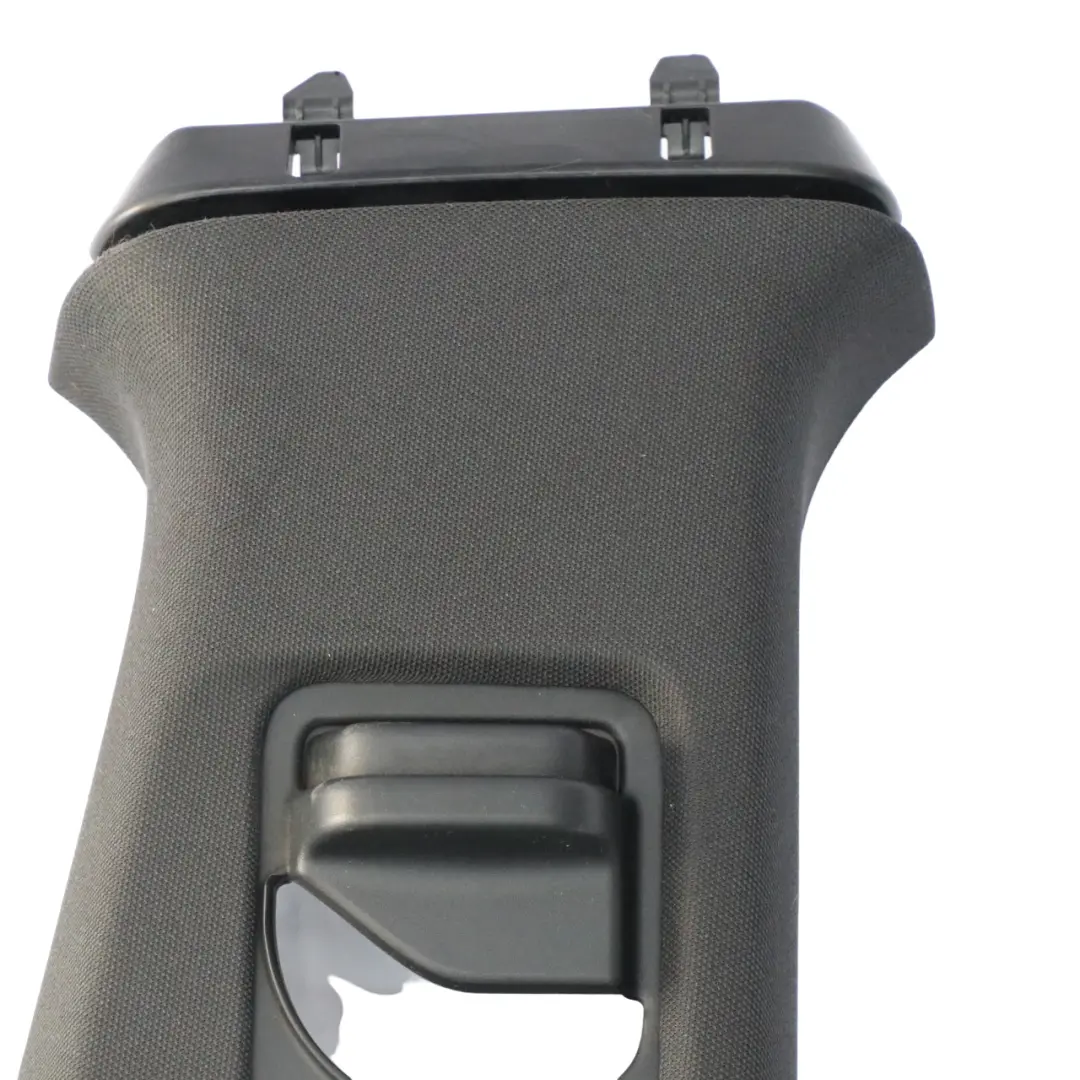 Embellecedor Pilar B Interior Mercedes C117 Superior Derecho Negro para con número de pieza A1176902400 Embellecedor Pilar B Interior Mercedes C117 Superior Derecho Negro - SKU A1176902400 - Número de pieza A1176902400