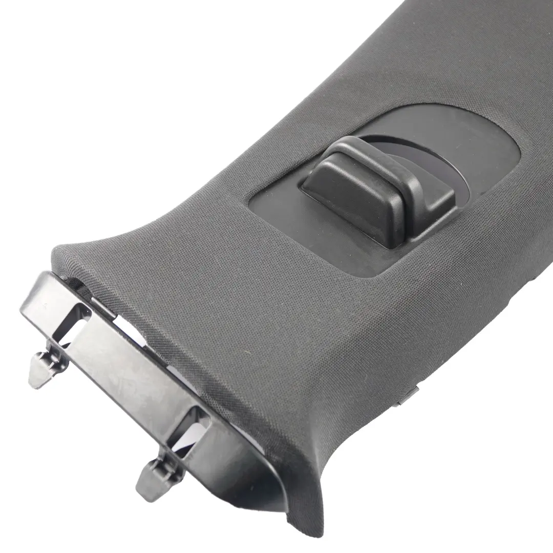 B-Pillar Tapa Superior Izquierda Negro para Mercedes C117 con número de pieza A1176905700 Mercedes C117 B-Pillar Tapa Superior Izquierda Negro - SKU A1176905700 - Número de pieza A1176905700