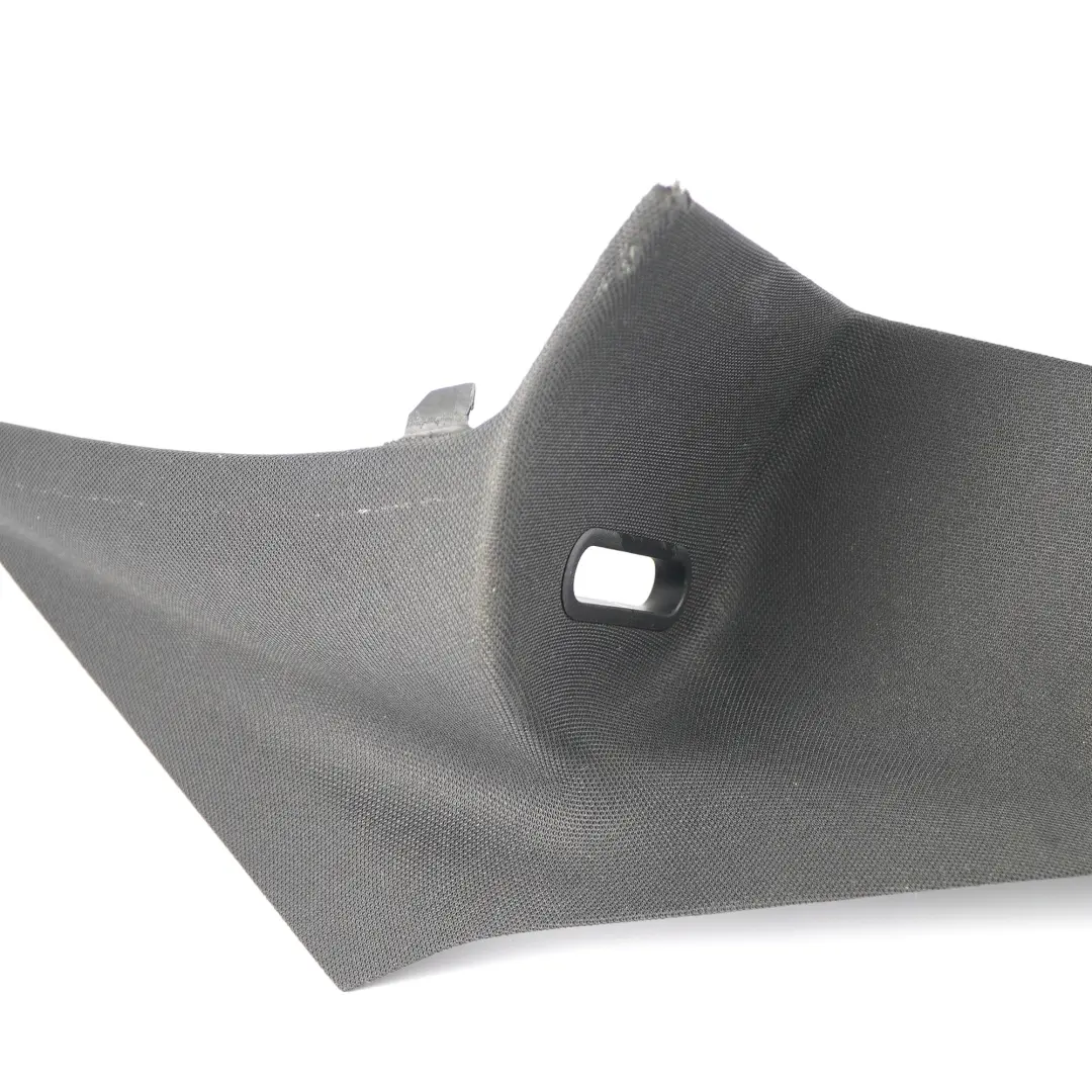 Mercedes C117 Couvre pilier arrière droit noir - SKU A1176906000 - Numéro de pièce A1176906000