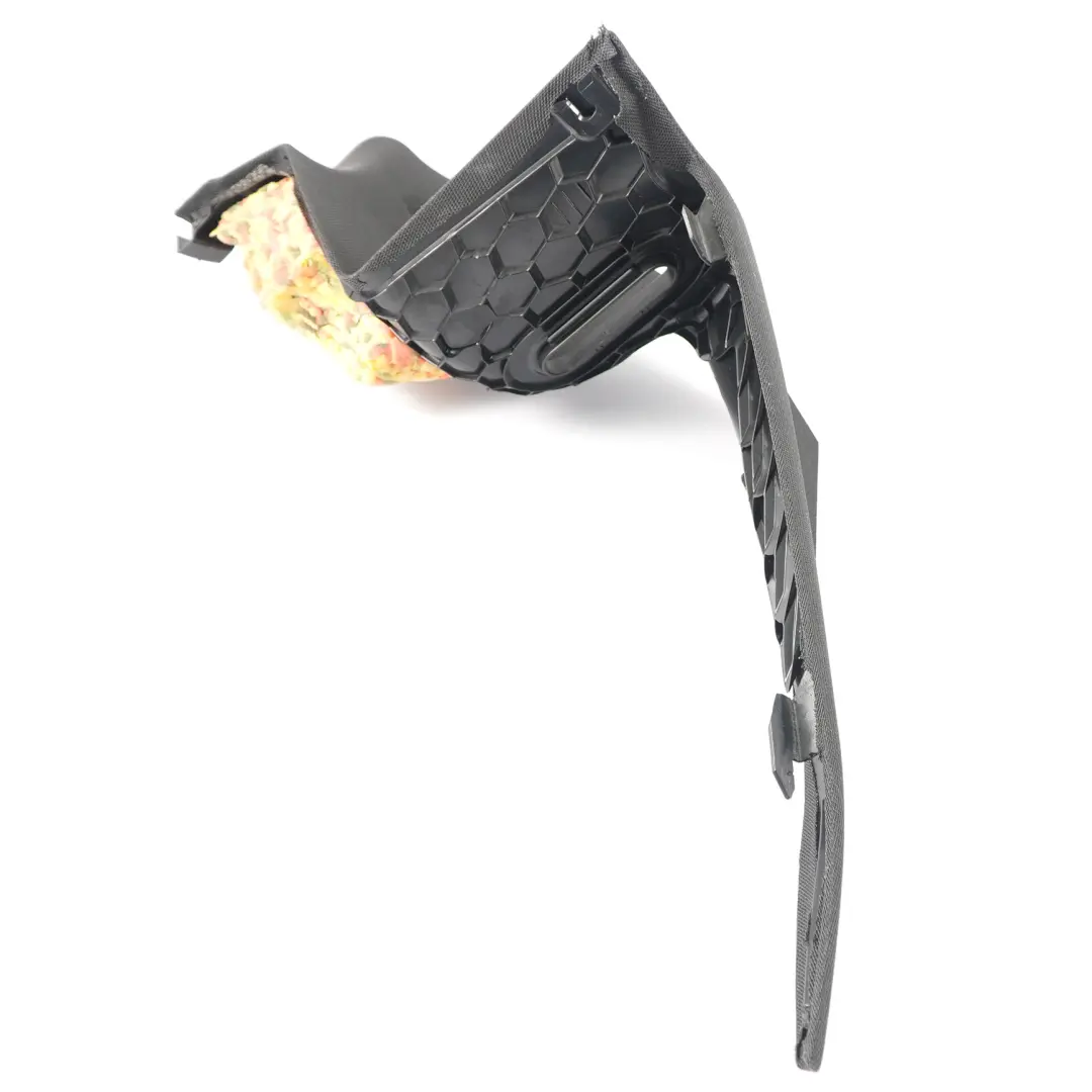 Mercedes C117 Embellecedor Pilar C Trasero Derecho Negro - SKU A1176906000 - Número de pieza A1176906000