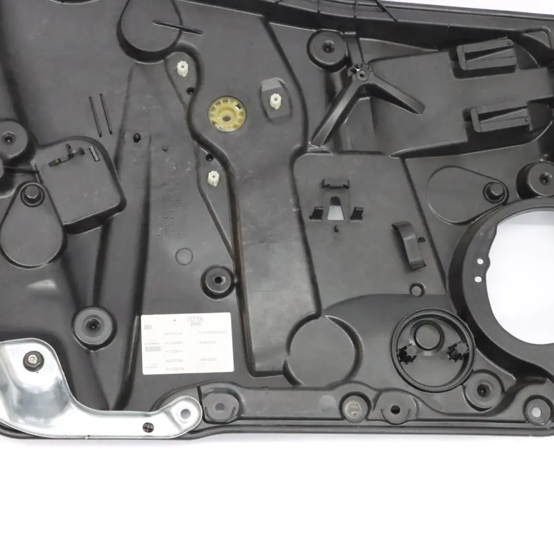 vorne link Fensterheber Hebeplatte für Mercedes C117 mit Teilenummer A1177200179 Mercedes C117 vorne link Fensterheber Hebeplatte - SKU A1177200179 - Teilenummer A1177200179