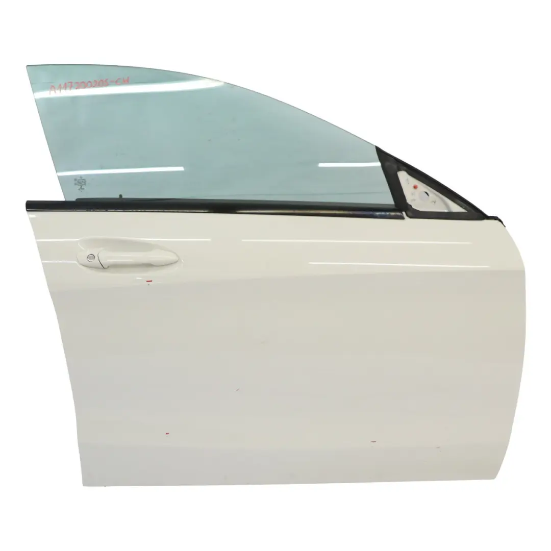 Puerta Delantera Derecha Panel de Cubierta Blanco Calcita - 650 para Mercedes C117 con número de pieza A1177200205 Mercedes C117 Puerta Delantera Derecha Panel de Cubierta Blanco Calcita - 650 - SKU A1177200205-CW - Número de pieza A1177200205