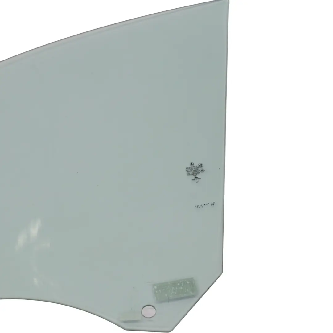 Vitres de porte avant droite Glazing AS2 pour Mercedes CLA C117 à propos du numéro de pièce A1177250210 Mercedes CLA C117 Vitres de porte avant droite Glazing AS2 - SKU A1177250210 - Numéro de pièce A1177250210