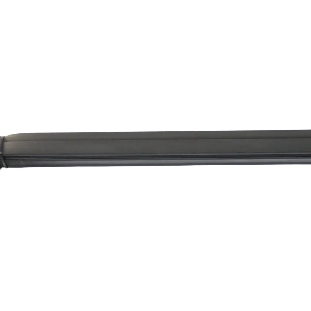 Junta Ventana Puerta Delantera Derecha Sellado para Mercedes C117 con número de pieza A1177250265 Mercedes C117 Junta Ventana Puerta Delantera Derecha Sellado - SKU A1177250265 - Número de pieza A1177250265