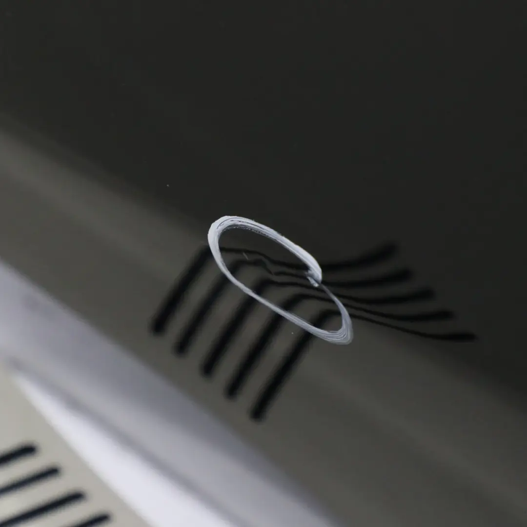 Puerta Trasera Izquierda Kosmos Black Negro Metallic - 191 para Mercedes CLA C117 con número de pieza A1177300105 Mercedes CLA C117 Puerta Trasera Izquierda Kosmos Black Negro Metallic - 191 - SKU A1177300105-KB - Número de pieza A1177300105