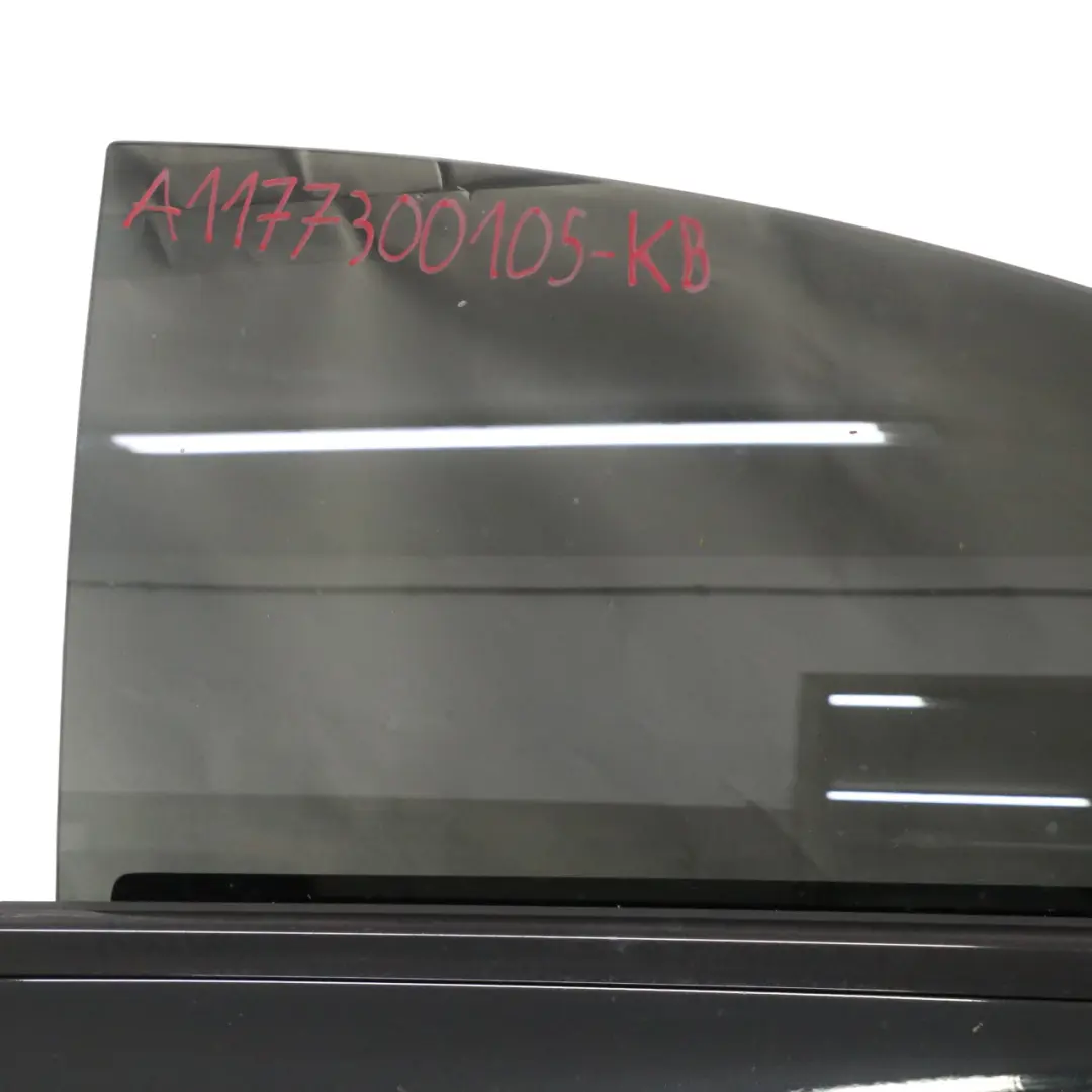Puerta Trasera Izquierda Kosmos Black Negro Metallic - 191 para Mercedes CLA C117 con número de pieza A1177300105 Mercedes CLA C117 Puerta Trasera Izquierda Kosmos Black Negro Metallic - 191 - SKU A1177300105-KB - Número de pieza A1177300105