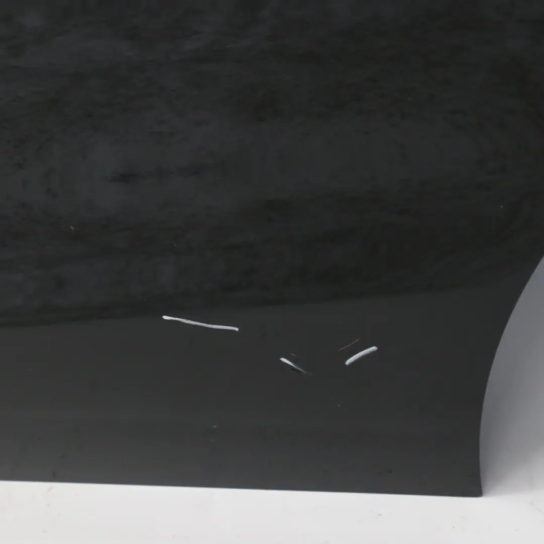 Arrière Gauche Kosmos Cosmic Black Metallic - 191 pour Mercedes CLA C117 Porte à propos du numéro de pièce A1177300105 Mercedes CLA C117 Porte Arrière Gauche Kosmos Cosmic Black Metallic - 191 - SKU A1177300105-KB - Numéro de pièce A1177300105