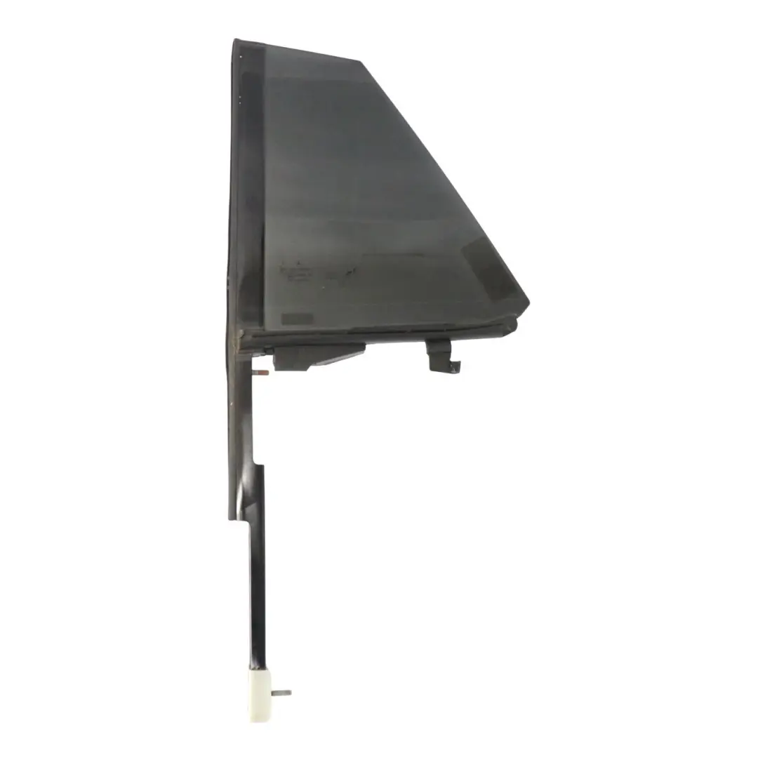 Viertel Glastür hinten links Fenster schwarz für Mercedes CLA X117 mit Teilenummer A1177300355 Mercedes CLA X117 Viertel Glastür hinten links Fenster schwarz - SKU A1177300355 - Teilenummer A1177300355