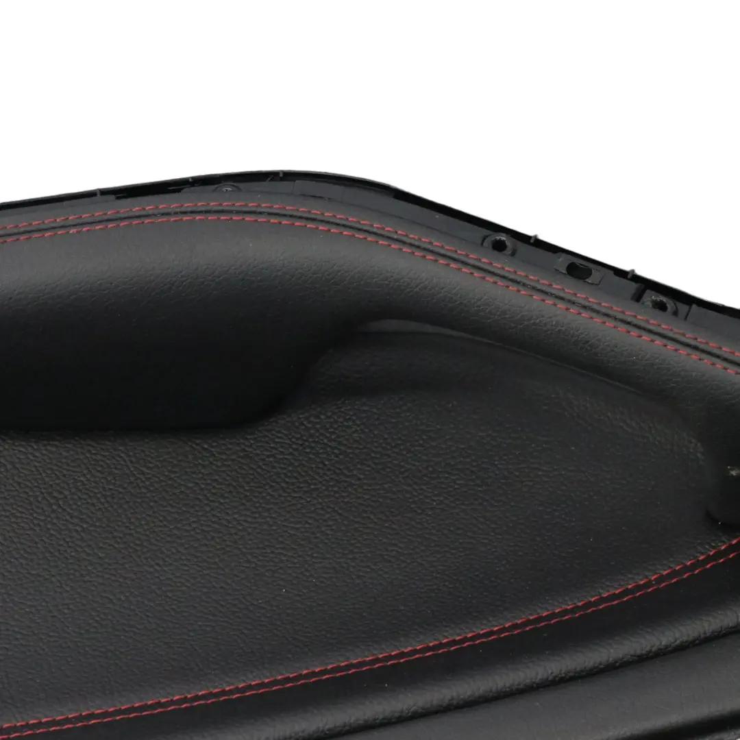 Tür karte hinten rechts Verkleidung Panel Leder Schwarz Rot Fäden für Mercedes C117 mit Teilenummer A1177300462 Mercedes C117 Tür karte hinten rechts Verkleidung Panel Leder Schwarz Rot Fäden - SKU A1177300462 - Teilenummer A1177300462