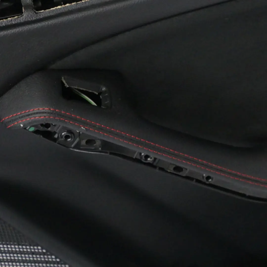 Mercedes C117 Türkarte Hinten Rechts Verkleidung Panel Leder Schwarz Rot Fäden - SKU A1177300862 - Teilenummer A1177300862