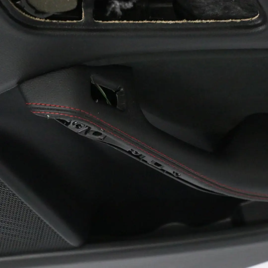 Scheda Porta Posteriore Destra Fodera Pelle Nero Rosso Filetti per Mercedes C117 con numero di parte A1177300862 Mercedes C117 Scheda Porta Posteriore Destra Fodera Pelle Nero Rosso Filetti - SKU A1177300862 - Numero di parte A1177300862