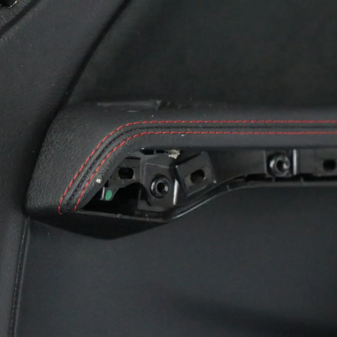 Mercedes C117 Türkarte Hinten Rechts Verkleidung Panel Leder Schwarz Rot Fäden - SKU A1177300862 - Teilenummer A1177300862
